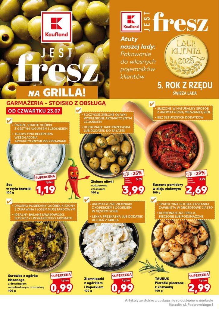 surówka z ogórka kiszonego z dressingiem musztardowym i żurawiną