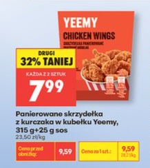 panierowane skrzydełka z kurczaka w kubeczku