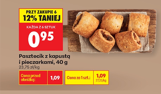 Pasztecik z kapustą i pieczarkami